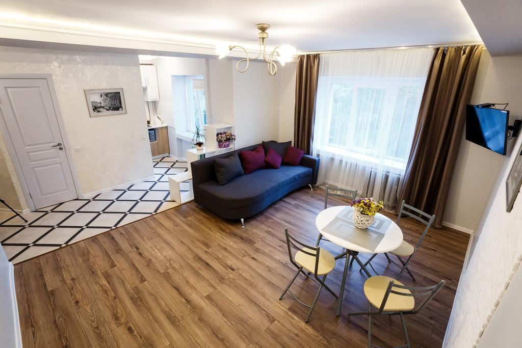 Chornovola Avenue Apartment Lviv Exterior photo